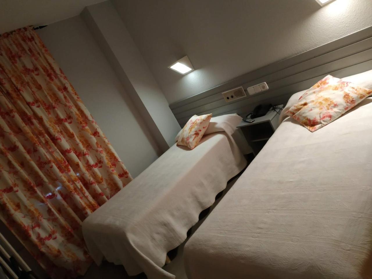 Hotel Fidalgo Calamocha Zewnętrze zdjęcie